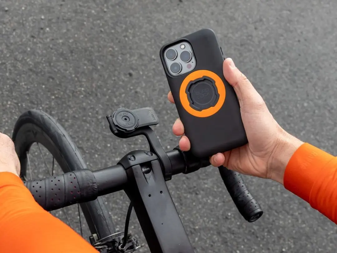 Quad Lock QLC-IP16L iPhone 16 Plus Hoes - Zwart