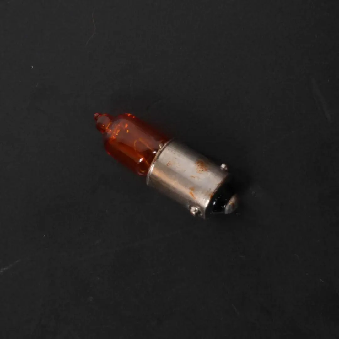 12v 6w gloeilamp bay9s type oranje vicma voor motor scooter nieuw