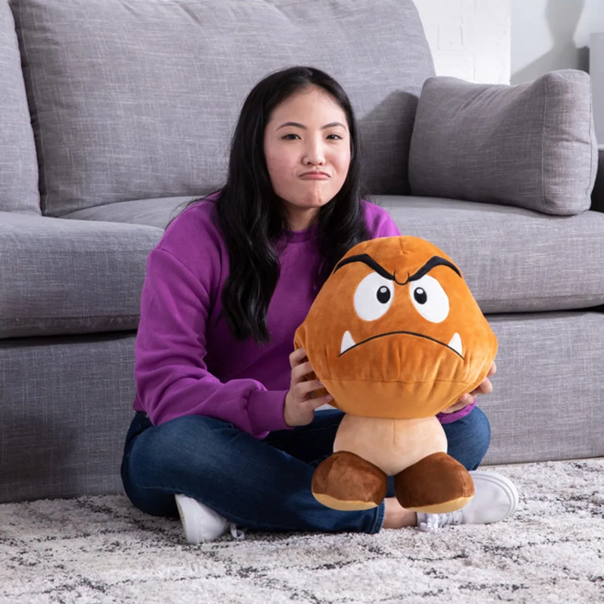 Super Mario - Mega Goomba Pluche - Club Mocchi-Mocchi