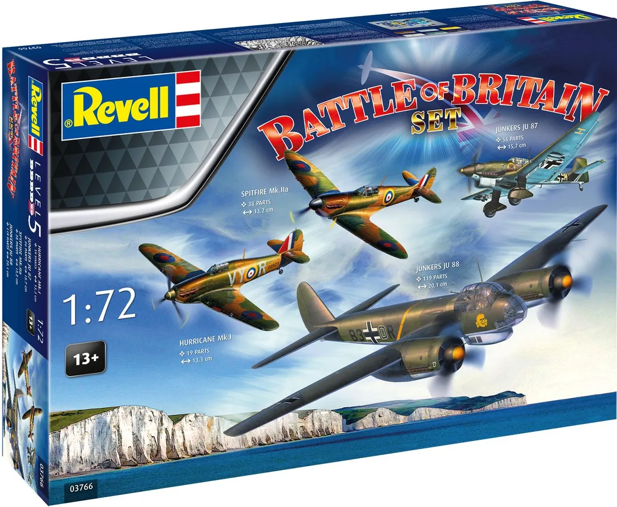 Revell 03766 Battle of Britain Spitfire & Hurricane