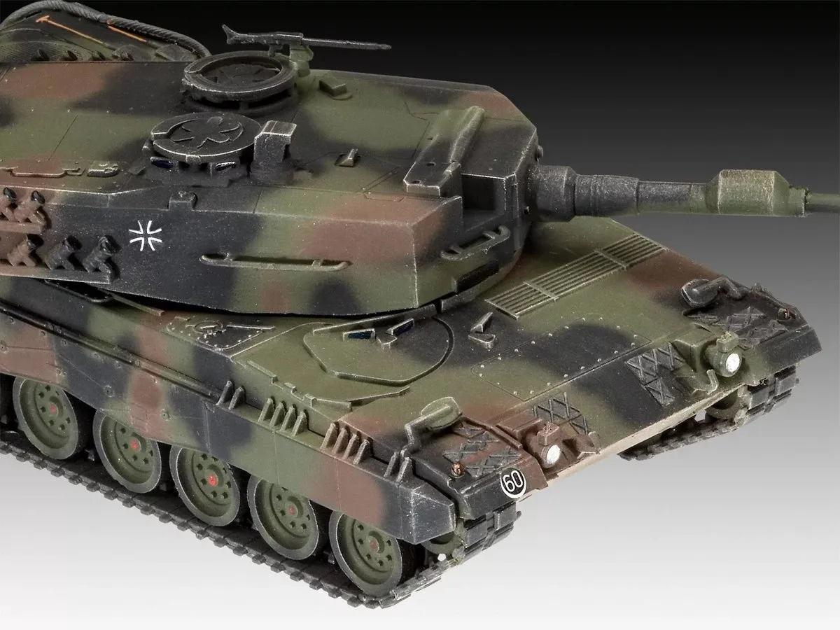Revell 03311 SLT 50-3 Modelbouwpakket - Elefant & Leopard 2A4 - 1:72 - Multi