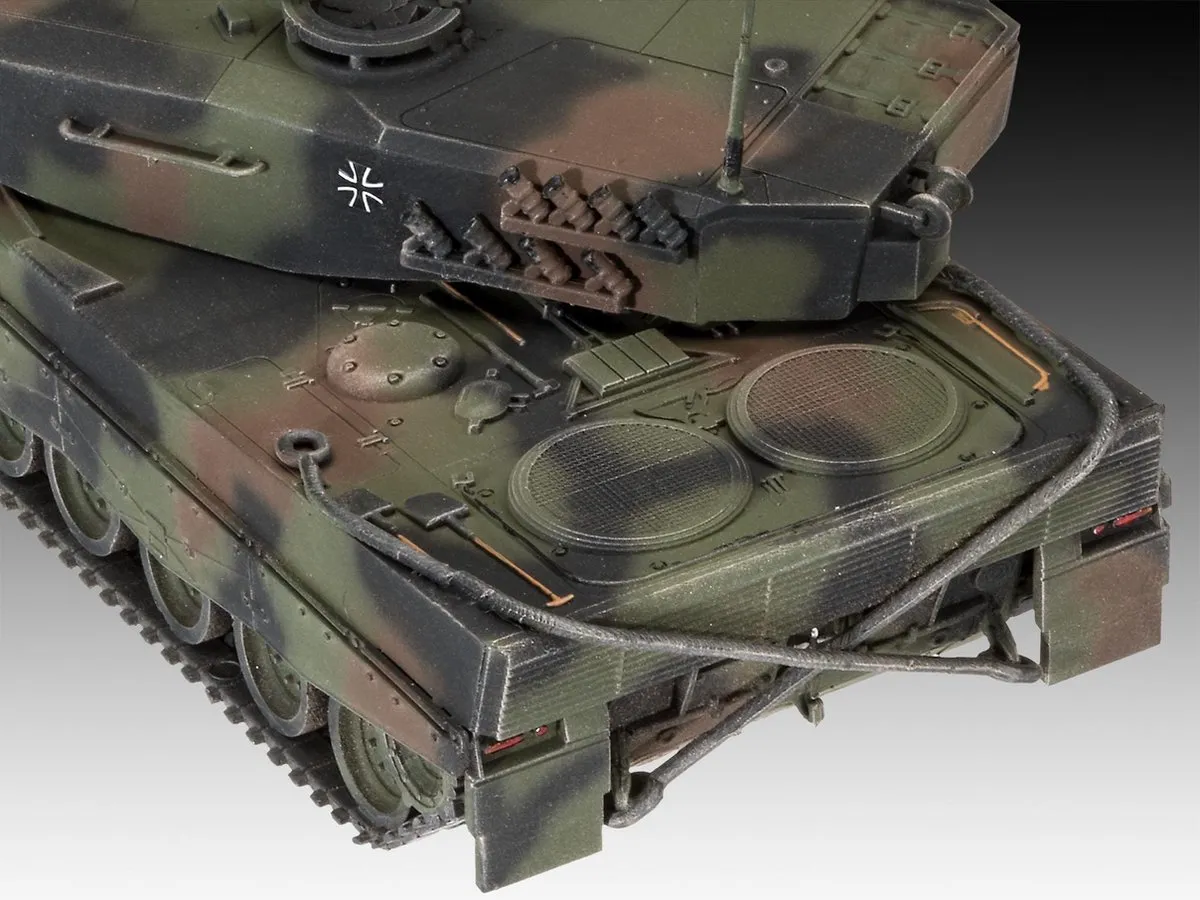 Revell 03311 SLT 50-3 Modelbouwpakket - Elefant & Leopard 2A4 - 1:72 - Multi