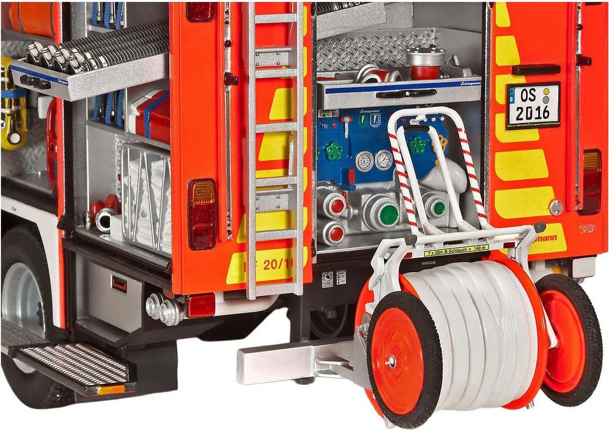 Revell 07404 Mercedes-Benz Atego Brandweerwagen Modelbouwpakket 1:24 - Multi
