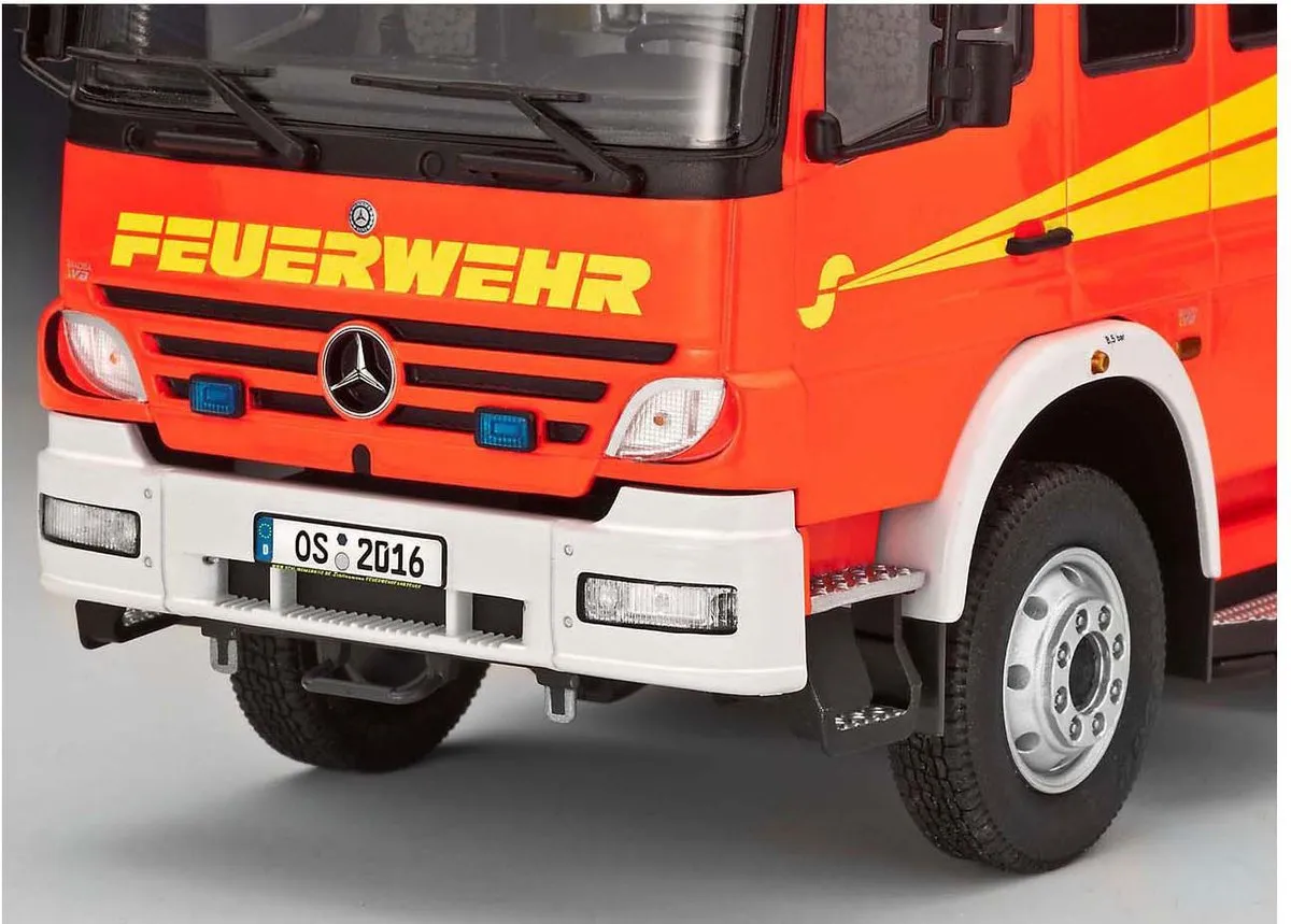 Revell 07404 Mercedes-Benz Atego Brandweerwagen Modelbouwpakket 1:24 - Multi