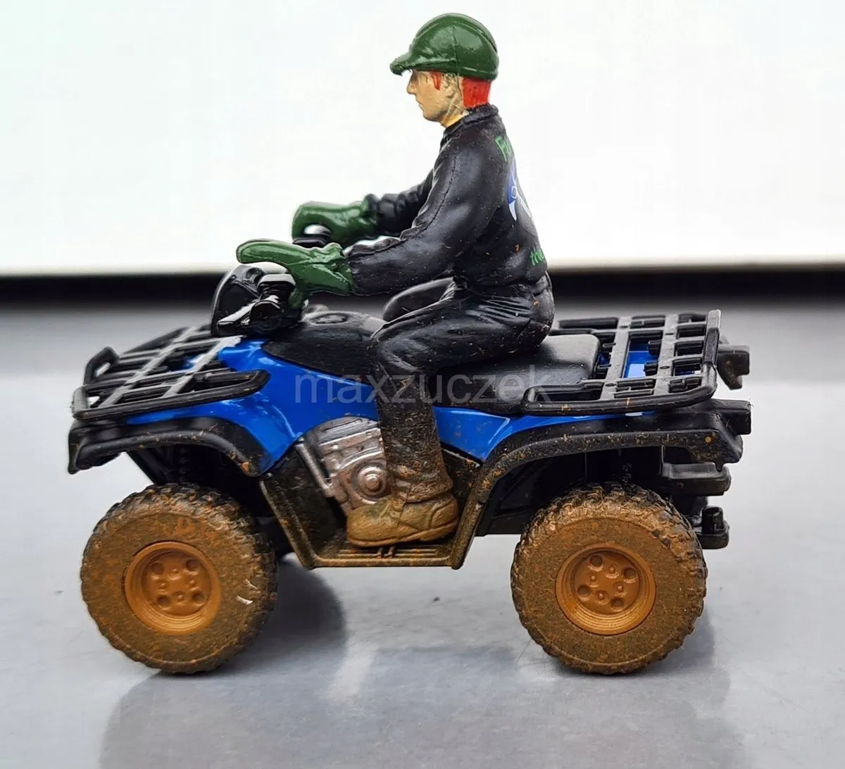 SIKU 3054 Quad met bestuurder 1:32 - Blauw/Zwart