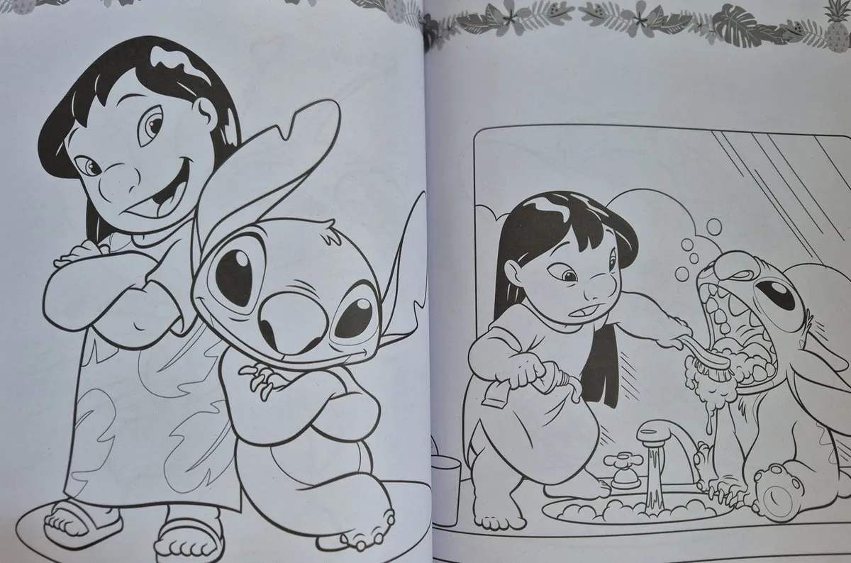 Disney Stitch Megastar Kleurboek met Stickers