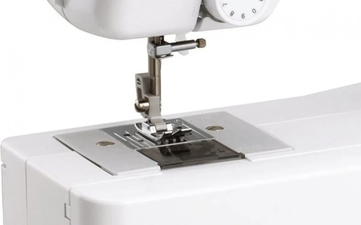 Brother J14S Naaimachine - 14 Steken - Wit - afbeelding 6 van 6