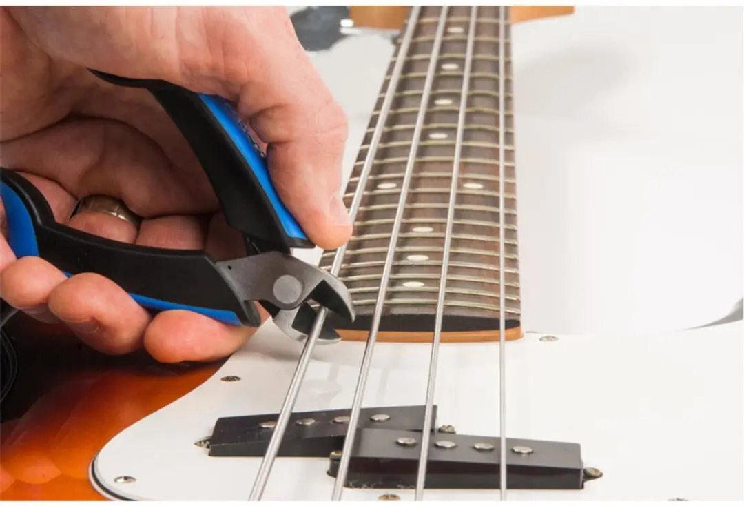 MusicNomad MN226 Grip Cutter Snarentang - Zwart