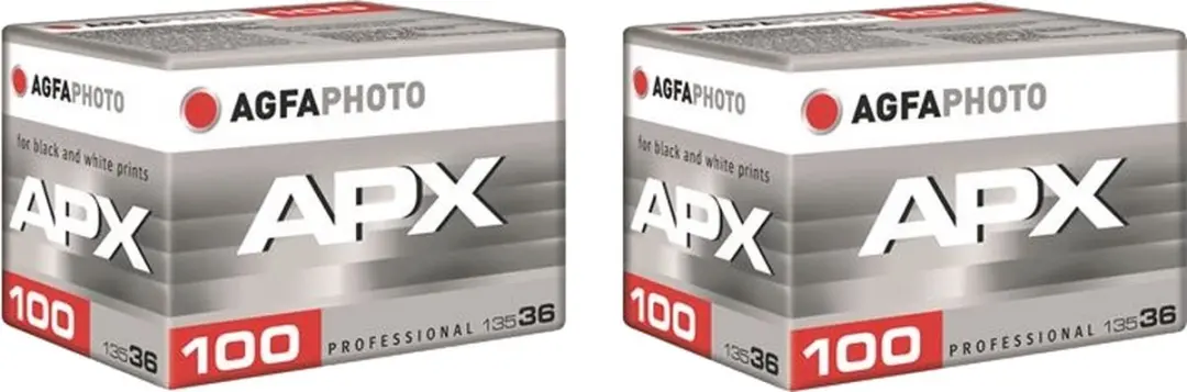 Pack van 2 x AgfaPhoto APX100 Professionele Film 135-36 Z/W