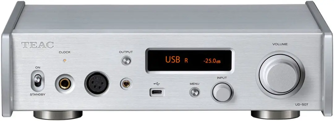 Teac UD-507, USB DAC, pre-amplifier, headp. amp, zilver