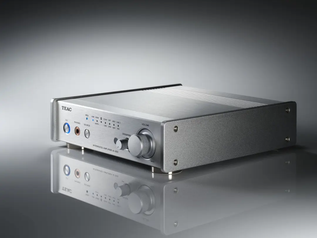 TEAC AI-303-S Thuisversterker - 25W - Zilver