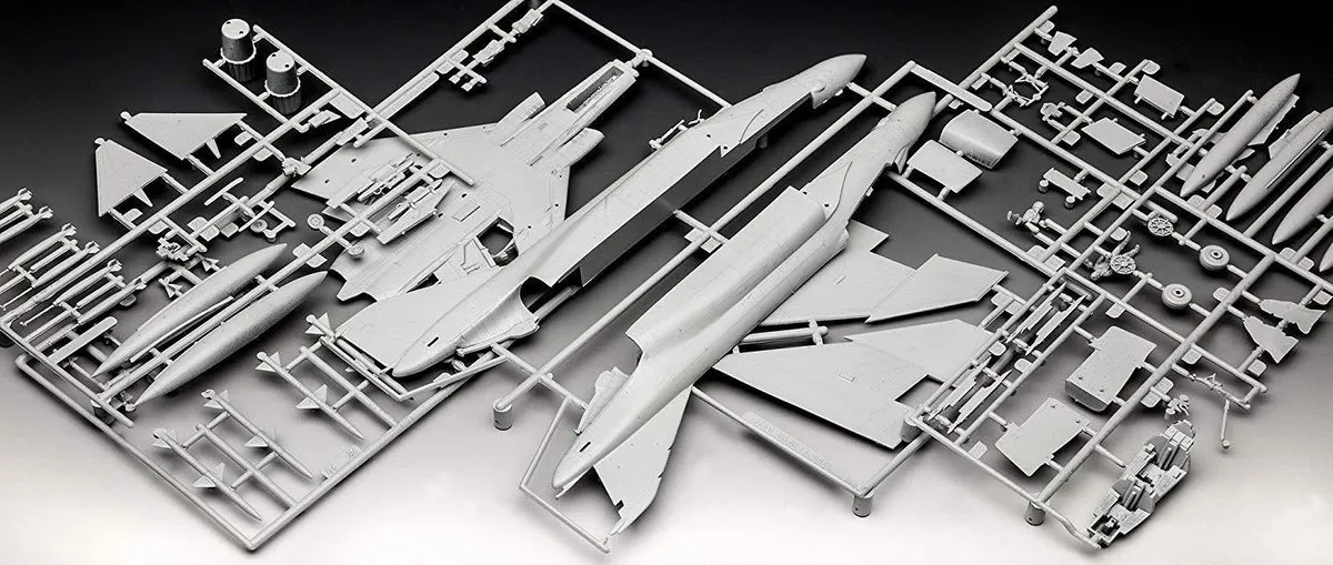 Revell 03941 F-4J Phantom II Modelbouwpakket - 1:72 - 85 Onderdelen - Multi