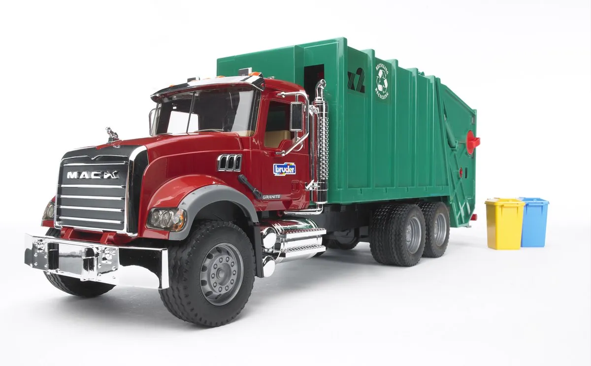 Bruder Mack Granite Vuilniswagen 2812 - Groen