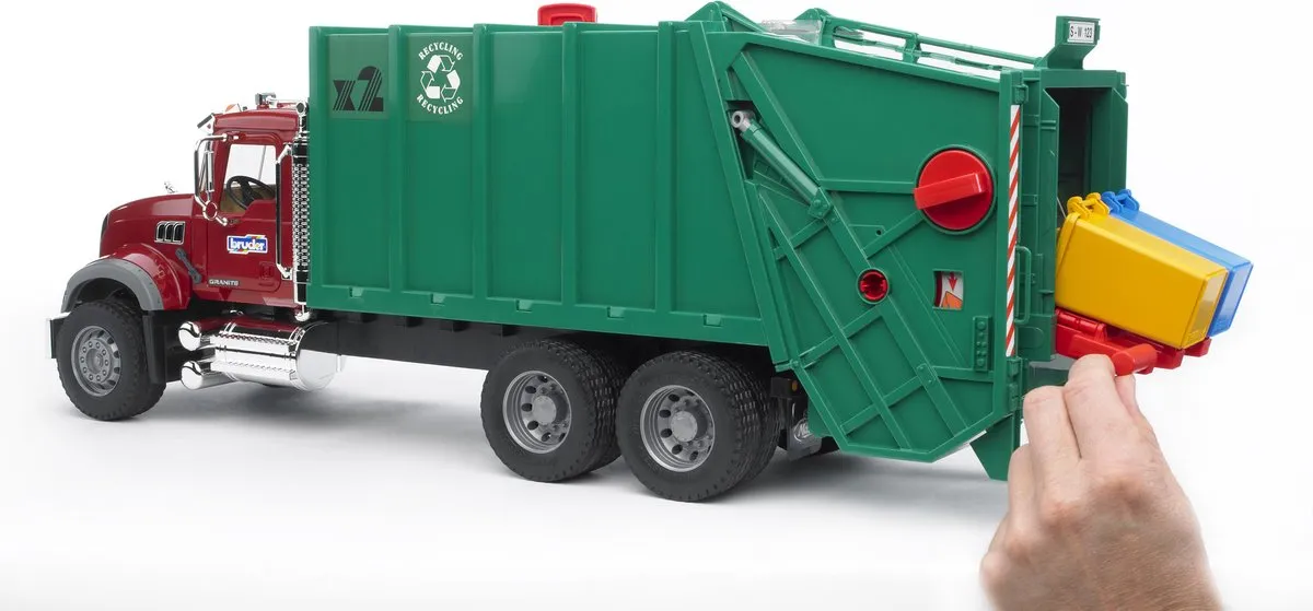 Bruder Mack Granite Vuilniswagen 2812 - Groen