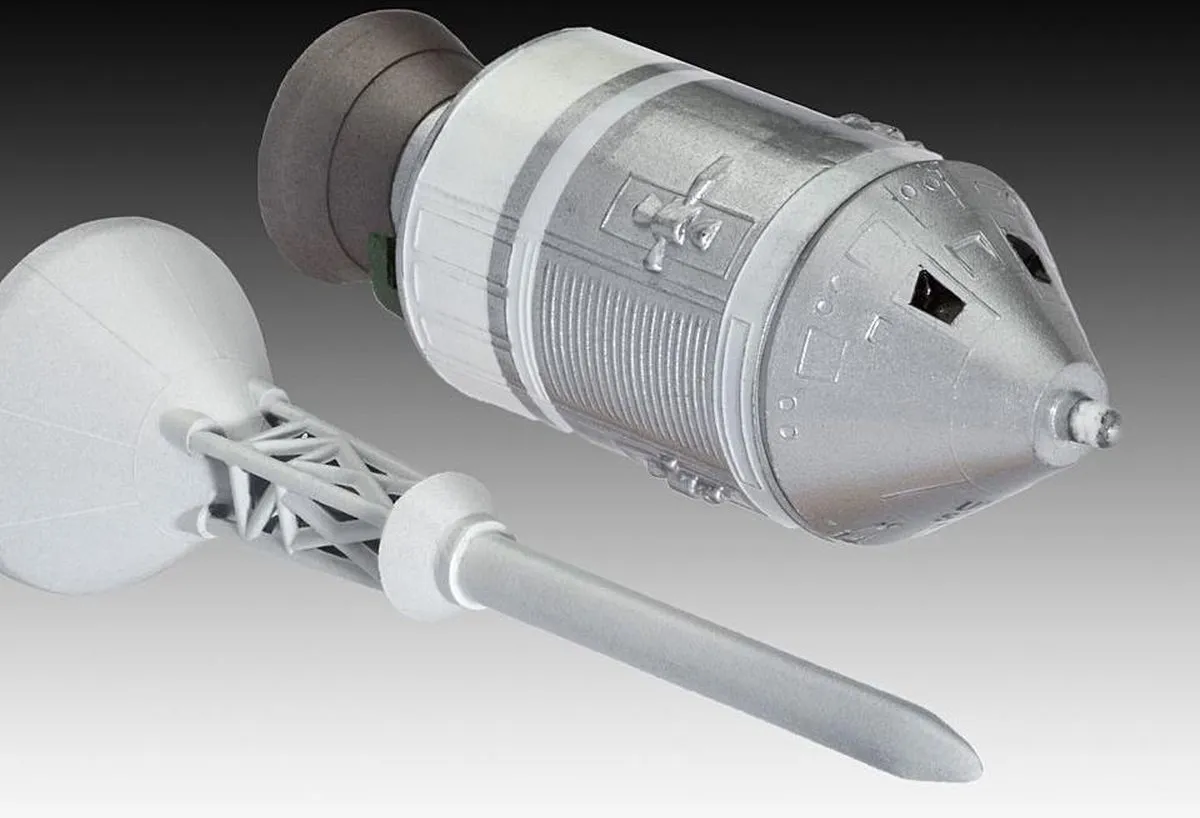 Revell Apollo Saturn V Modelbouwpakket 1:144 - 82 Onderdelen - Multi