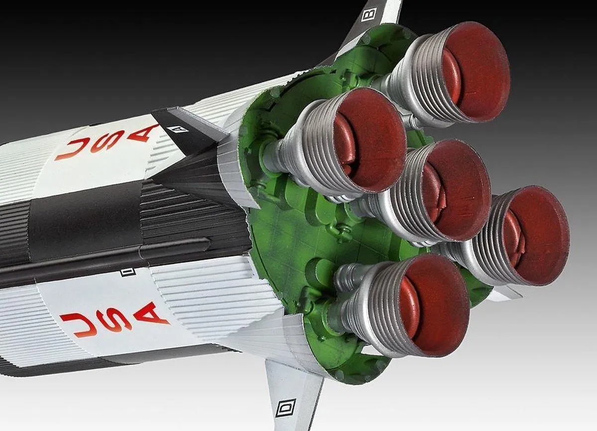 Revell Apollo Saturn V Modelbouwpakket 1:144 - 82 Onderdelen - Multi