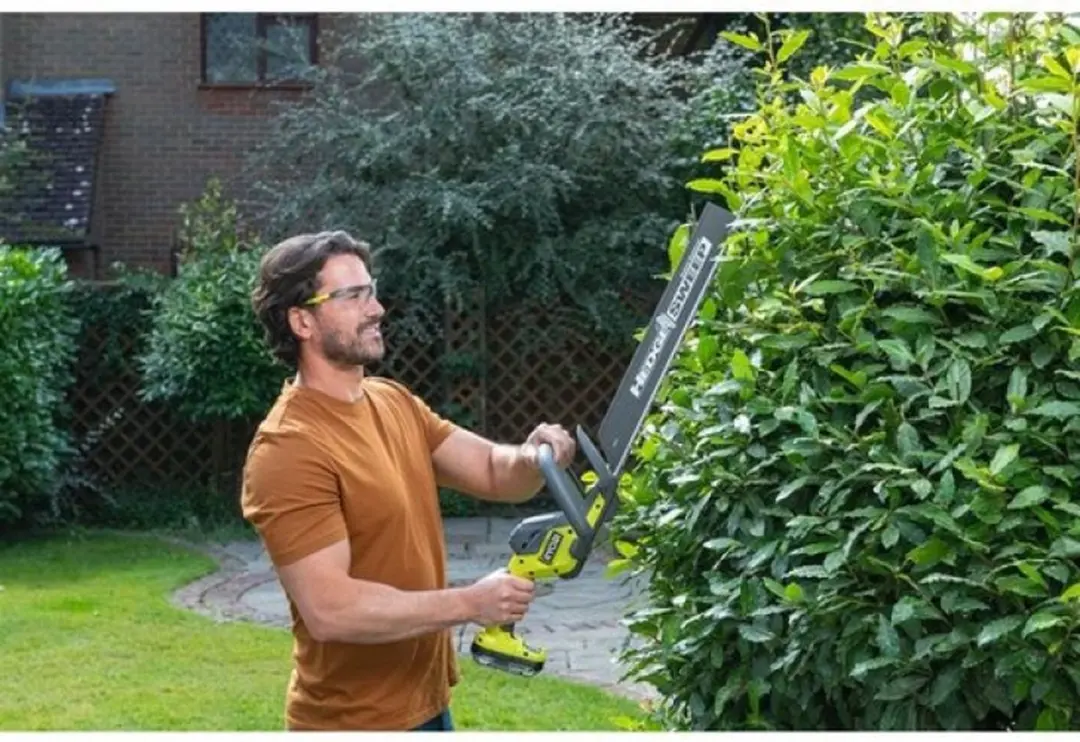 Ryobi One+ RY18HT45A-0 Heggenschaar 450mm - afbeelding 6 van 6