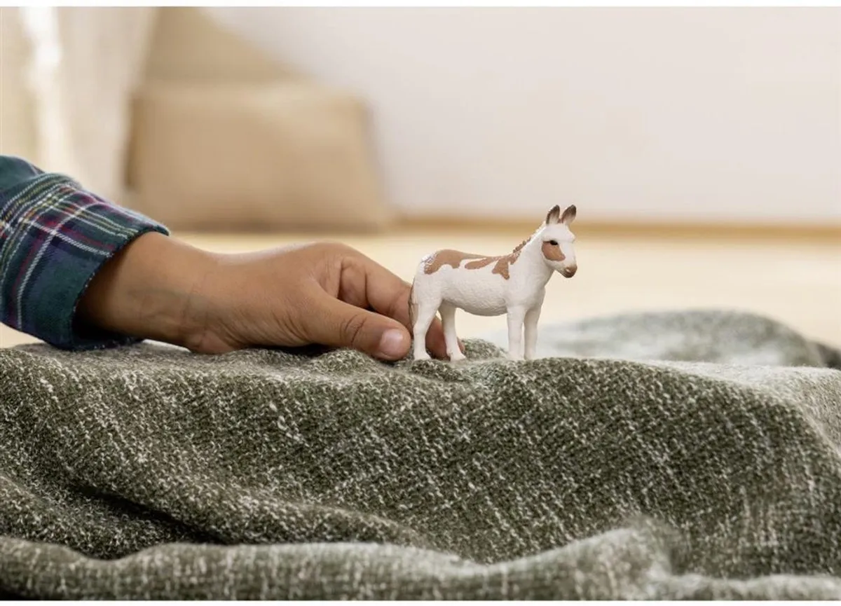 Schleich Farm World Amerikaanse Gevlekte Ezel Speelfiguur 13961
