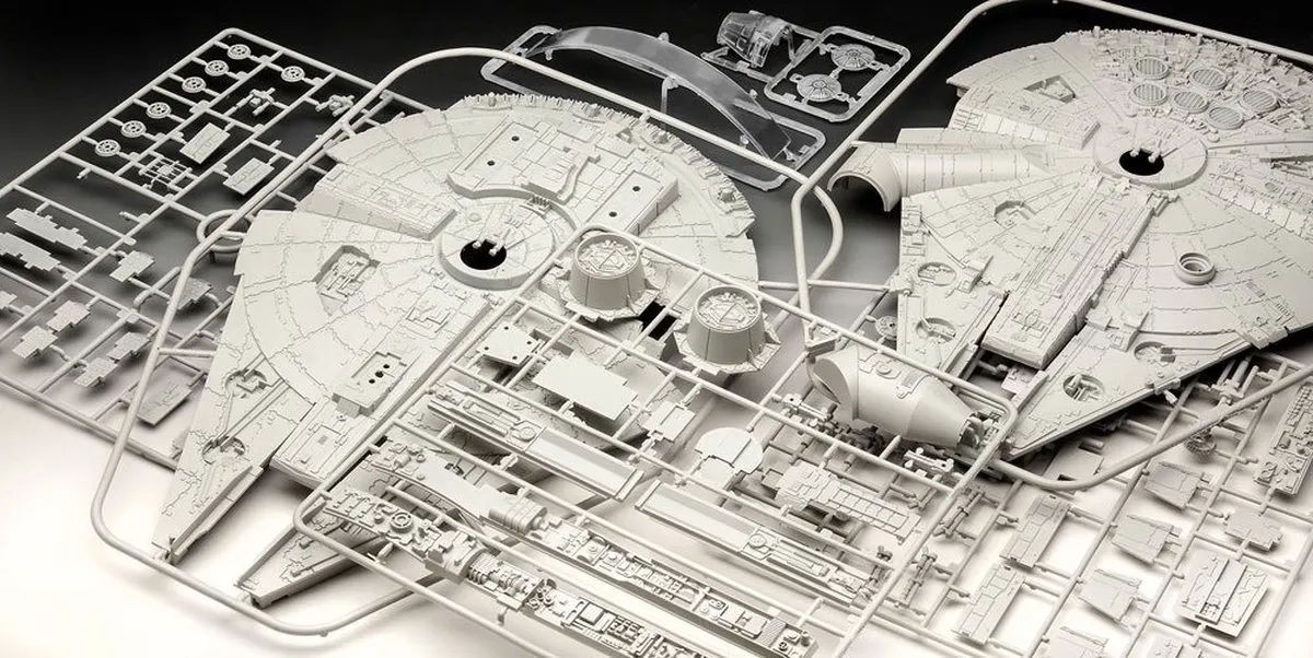 Revell 06718 Star Wars Millennium Falcon Modelbouwpakket 1:72 - Multi