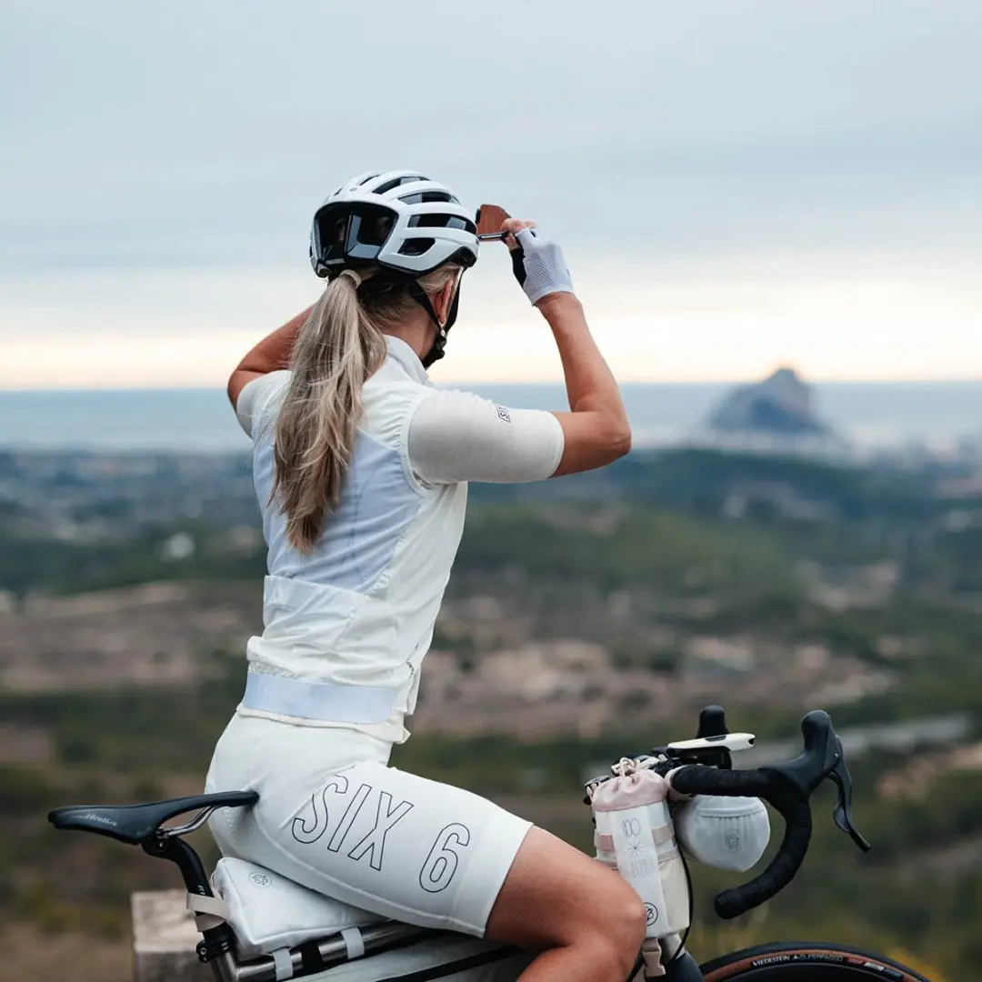 AGU Six6 Undyed Fietsshirt Dames - Winddicht & Waterafstotend - XL