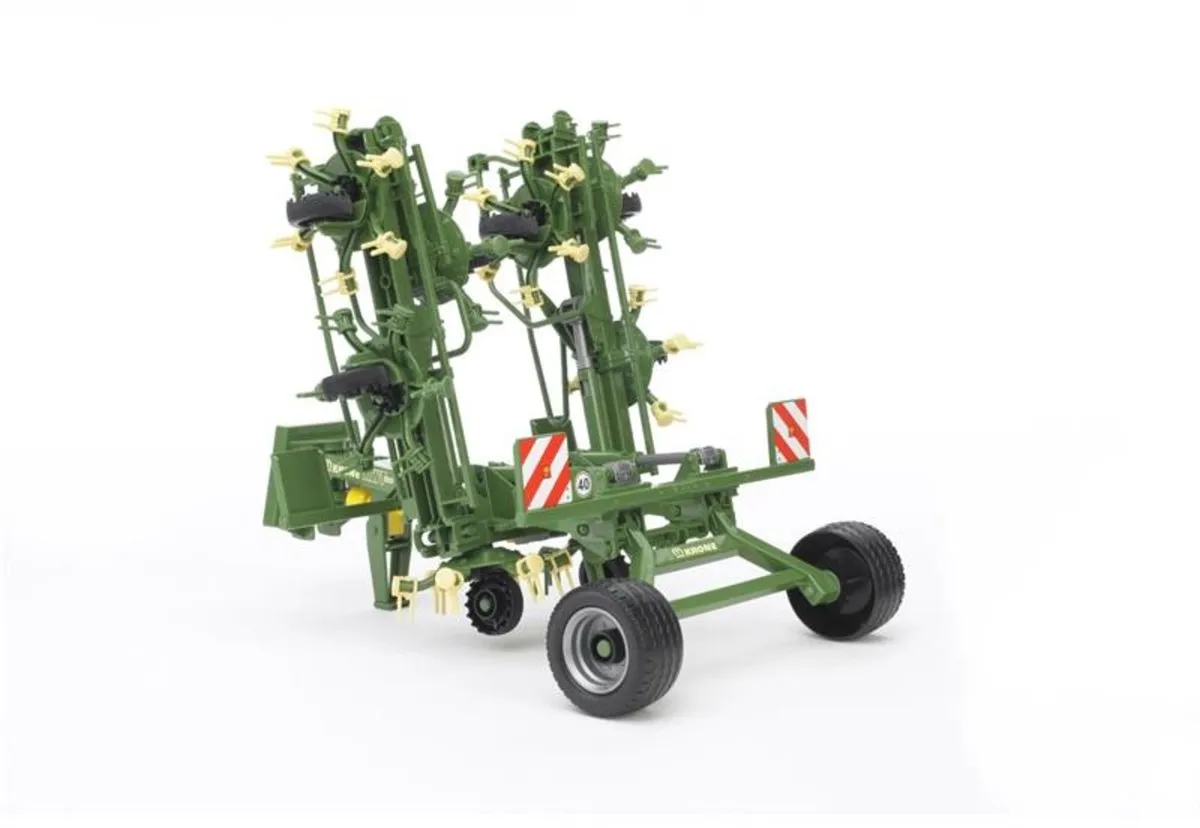Bruder Krone Schudder KWT 8.82 Schaalmodel 1:16 - Groen