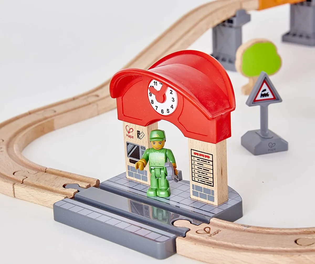 Hape Nacht-Rundfahrt E3762 Speelgoedtrein - 36 Stuks - Veelkleurig