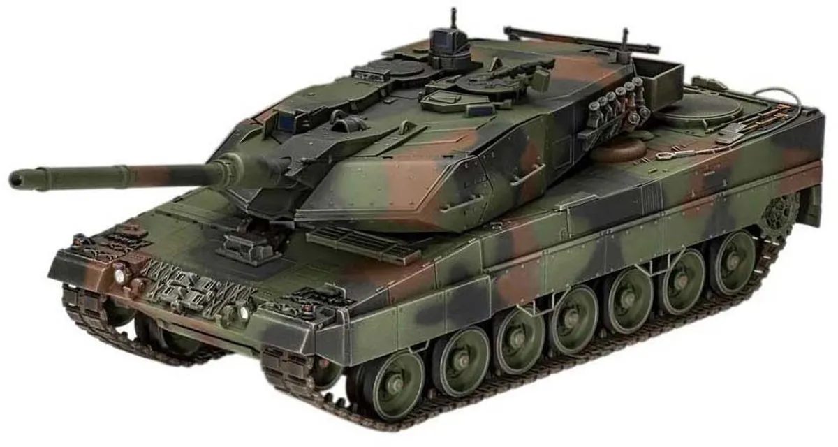 Revell 05631 Leopard 2 A6A2 Bundeswehr Modelbouwpakket 1:35 - Multi