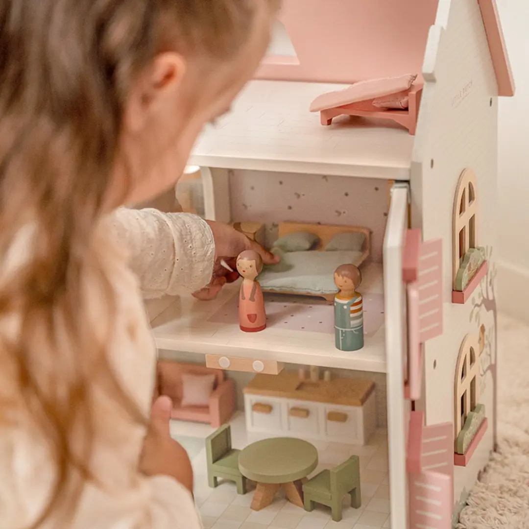 Little Dutch Houten Poppenhuis Lichtroze - 48,8cm - 10 Meubels 2 Poppen