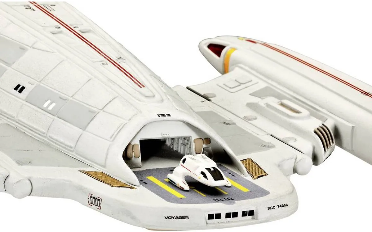Revell U.S.S. Voyager 04992 Modelbouwpakket - 1:670 - Star Trek - 67 Onderdelen