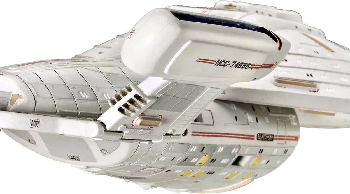Revell U.S.S. Voyager 04992 Modelbouwpakket - 1:670 - Star Trek - 67 Onderdelen