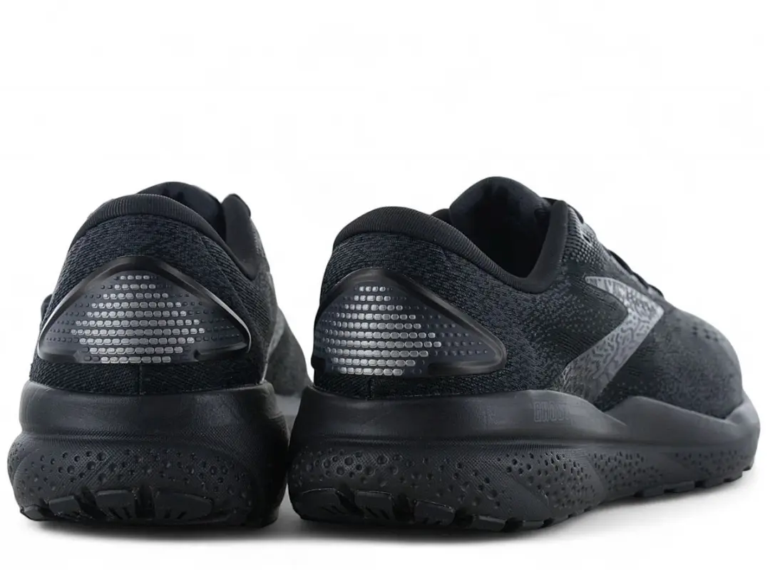 Brooks Ghost 16 Hardloopschoenen Dames 36.5 - Zwart