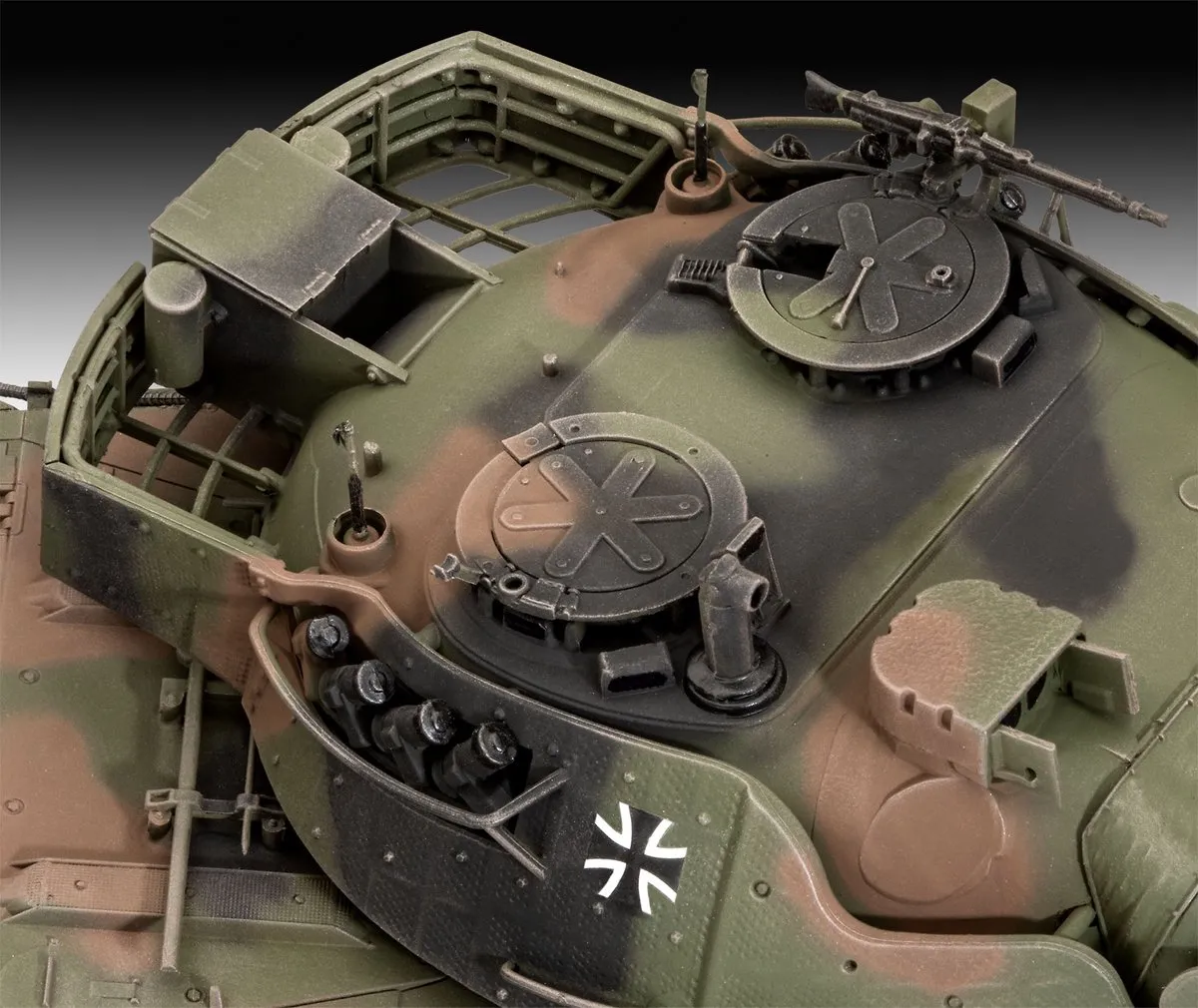 Revell 03320 Leopard 1A5 Tank Modelbouwpakket - 1:35 - Multi