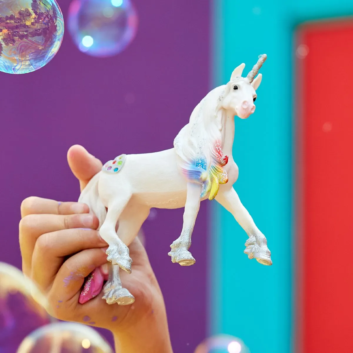 Schleich Bayala Regenboog Eenhoorn Hengst Speelfiguur 70725 - afbeelding 6 van 6
