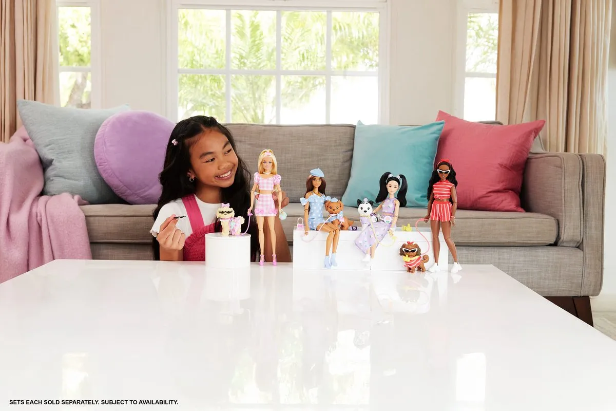 Barbie Twinning Looks Modepop met Hondje - JFP36 - Multicolor