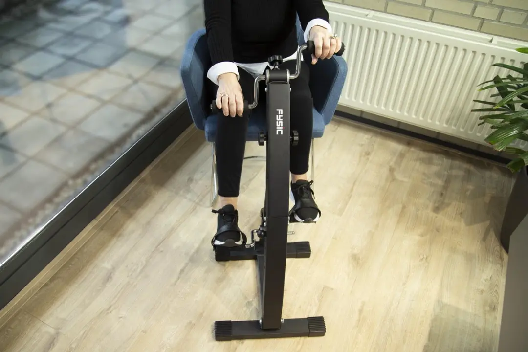 Fysic FW15 Dubbele Stoelfiets - Mobiliteitstrainer - Zwart - afbeelding 4 van 6