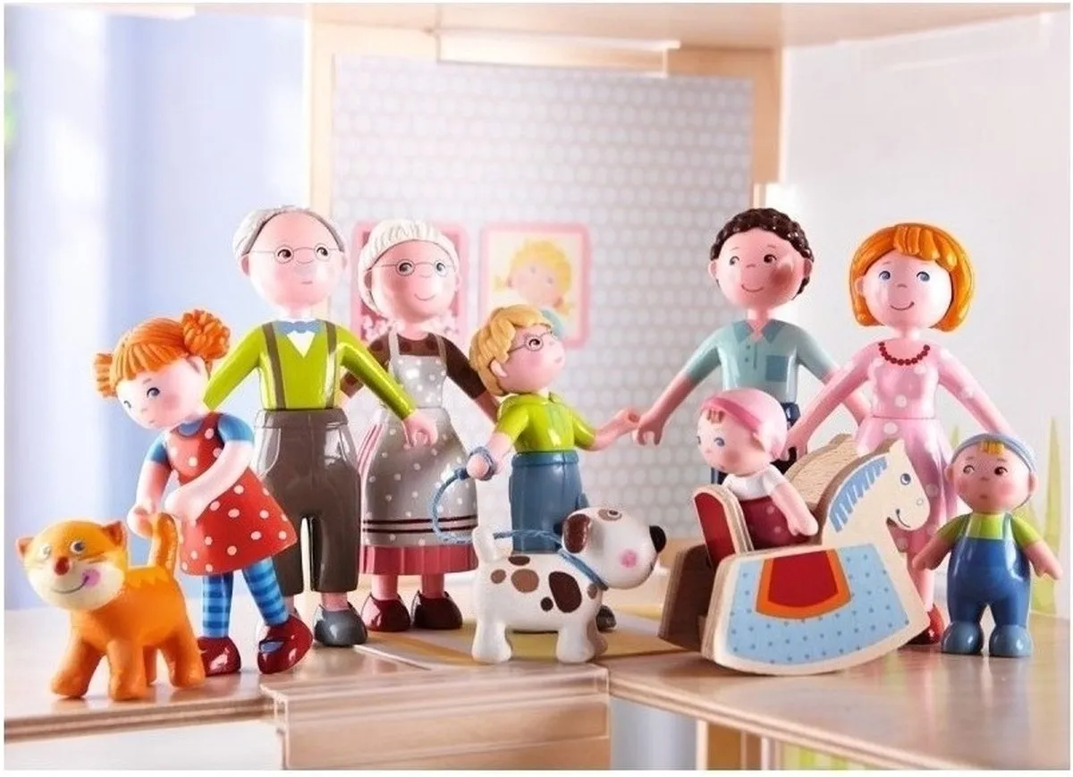Haba Little Friends Poppenhuispop Oma Elli - Multicolor