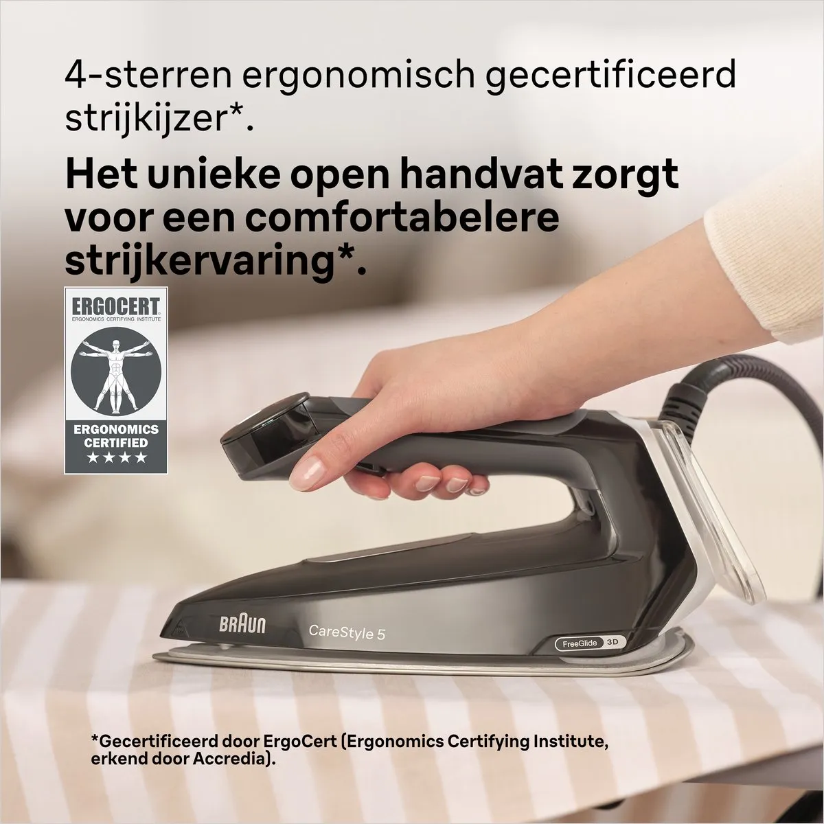 Braun CareStyle 5 IS5249BK - Stoomgenerator - Lichtgewicht Strijkijzer - Groot Waterreservoir - Zwart