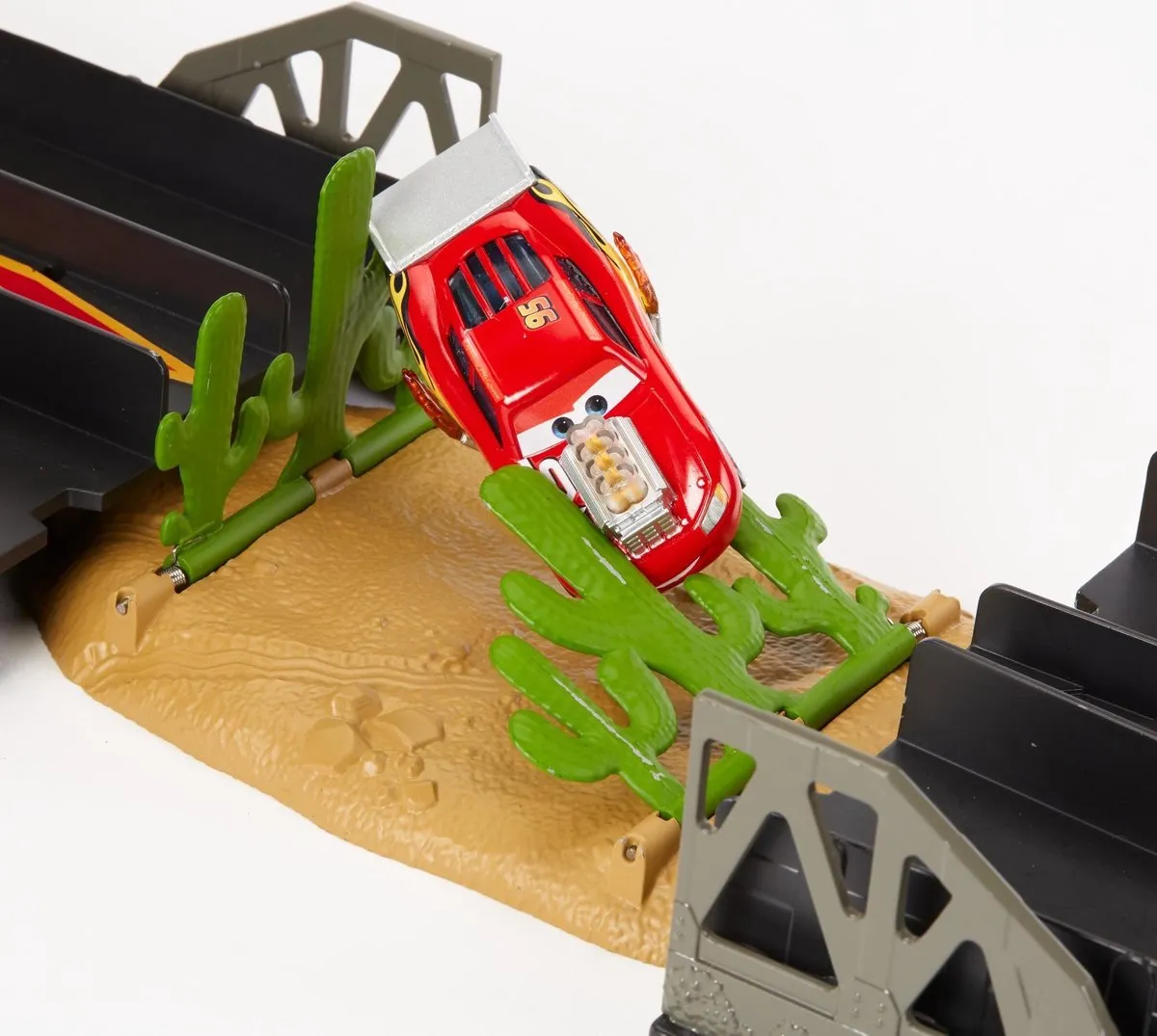 Mattel Cars XRS Drag Racing Track Set GFM09