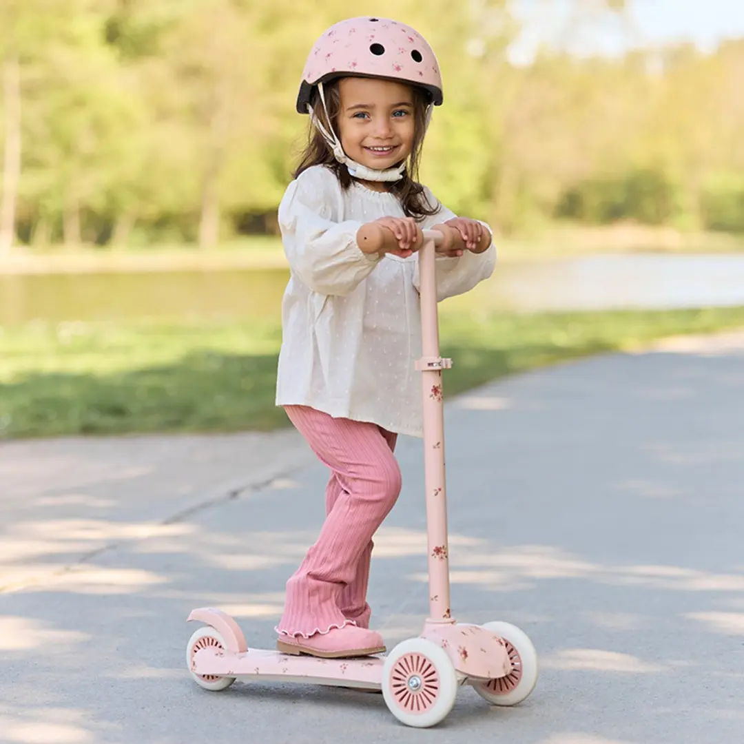 Little Dutch Kinderstep 3-wieler - Roze - afbeelding 6 van 6