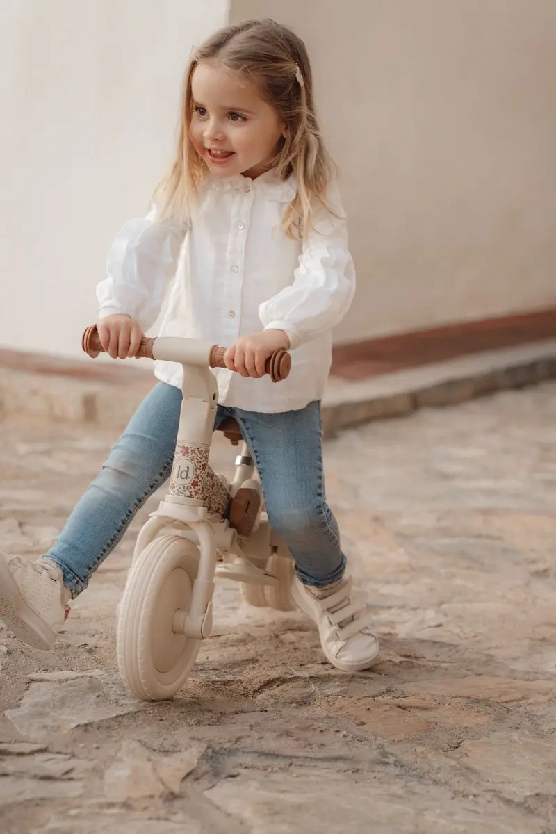Little Dutch 4-in-1 Driewieler Sunny Flower - Off White