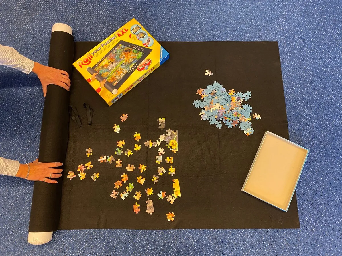 Ravensburger Roll Your Puzzle XXL 3000 Stuks - Geel