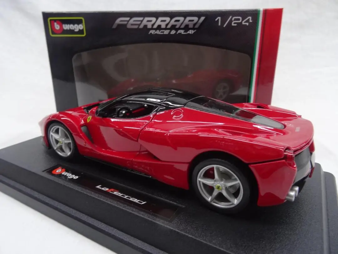 Bburago Ferrari Laferrari 1:24 Modelauto - Rood - afbeelding 5 van 6