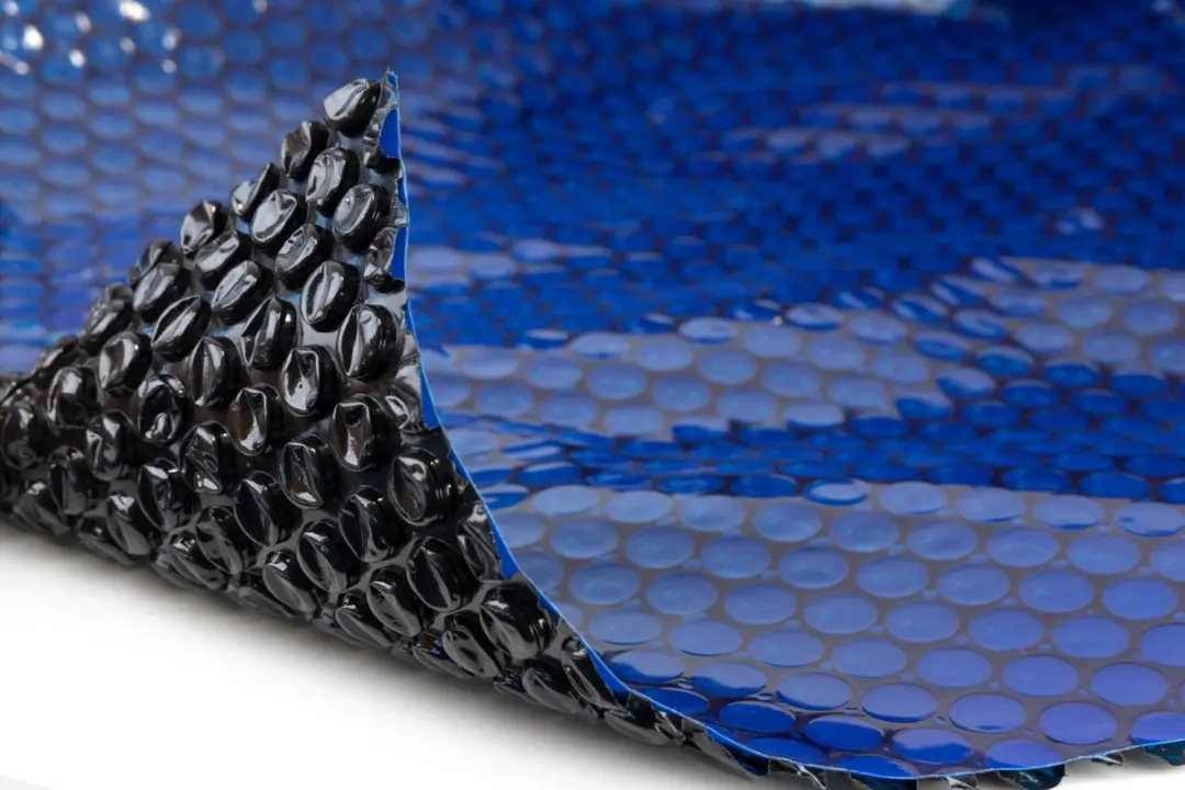 W'eau Solar Cover Ovaal 794x410cm - Zwart/Blauw