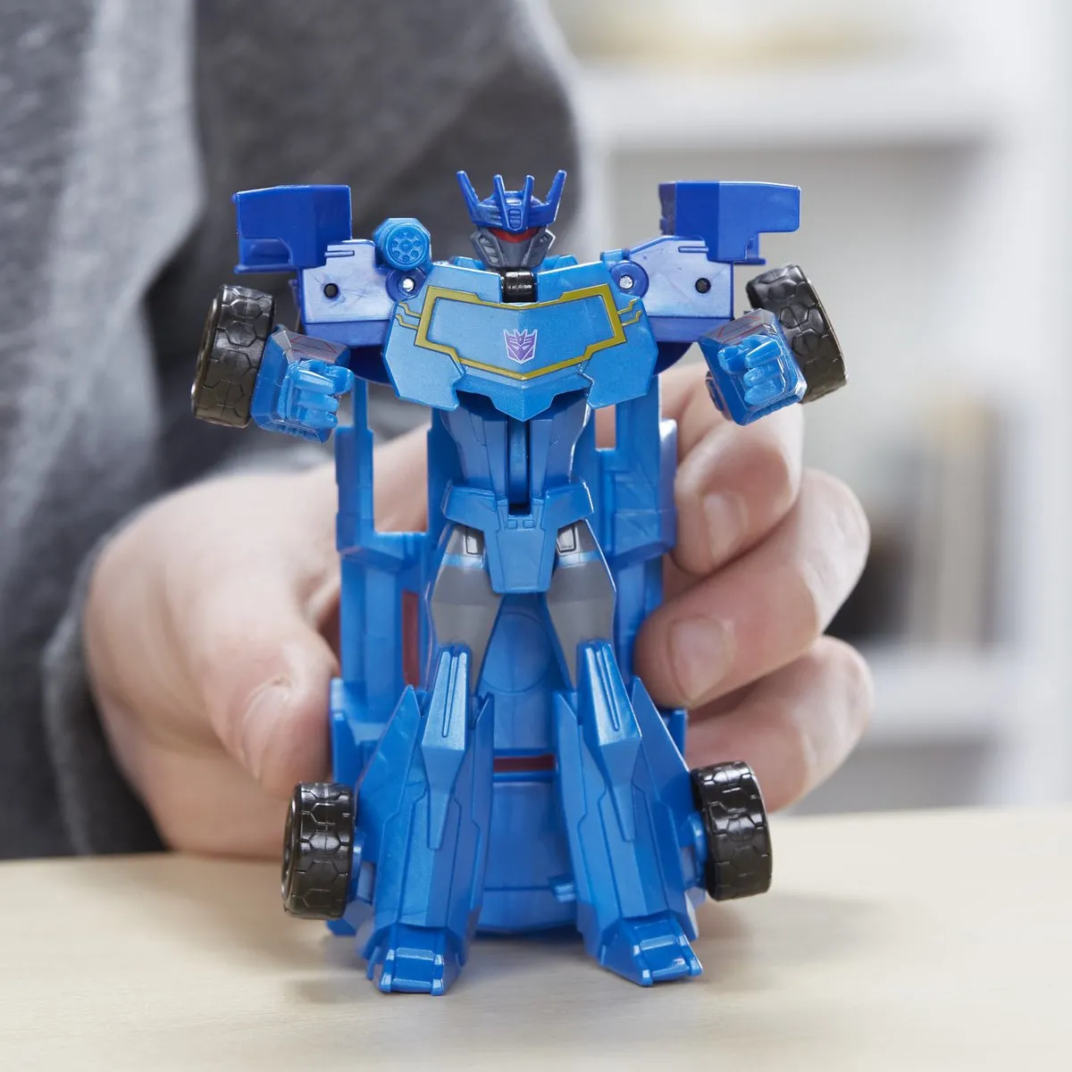 Hasbro Transformer Cyberverse Soundwave - 10 cm - Blauw