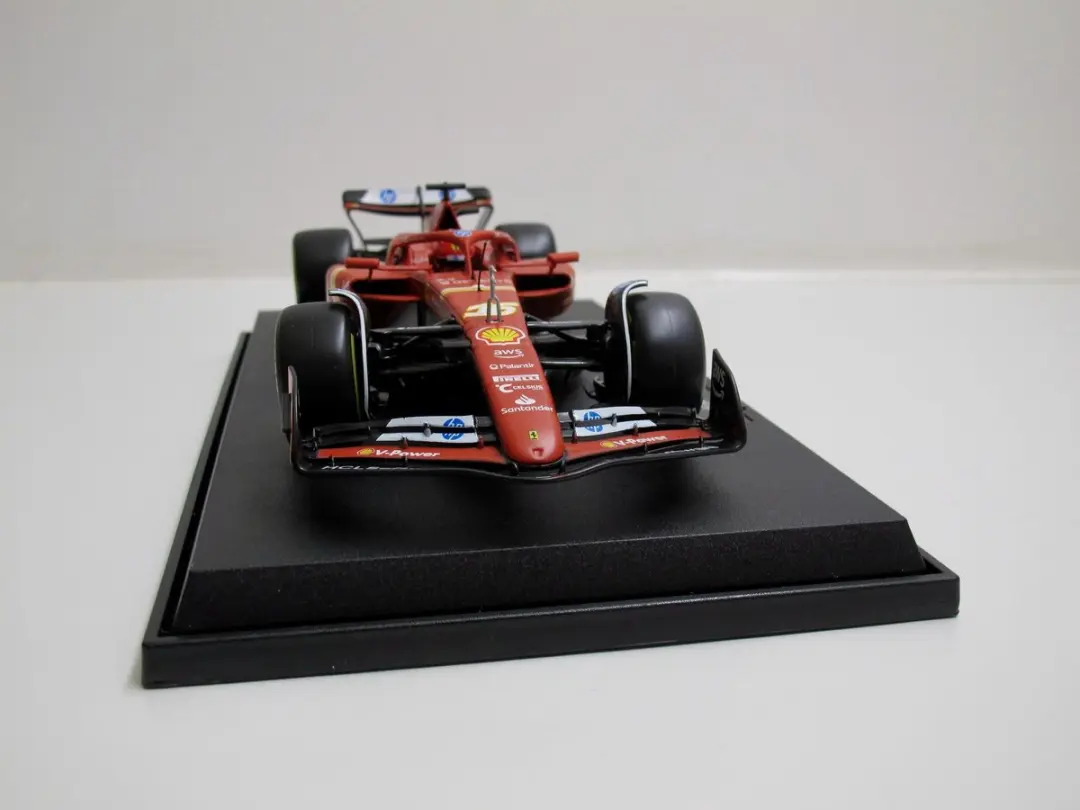 Bburago 1/18 Ferrari SF-24 #16 Charles Leclerc F1 -2024