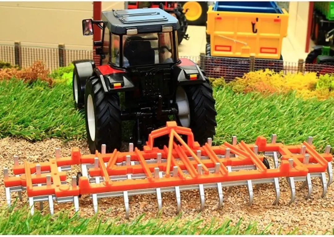 Britains Heritage Massey Ferguson met cultivator 1:32