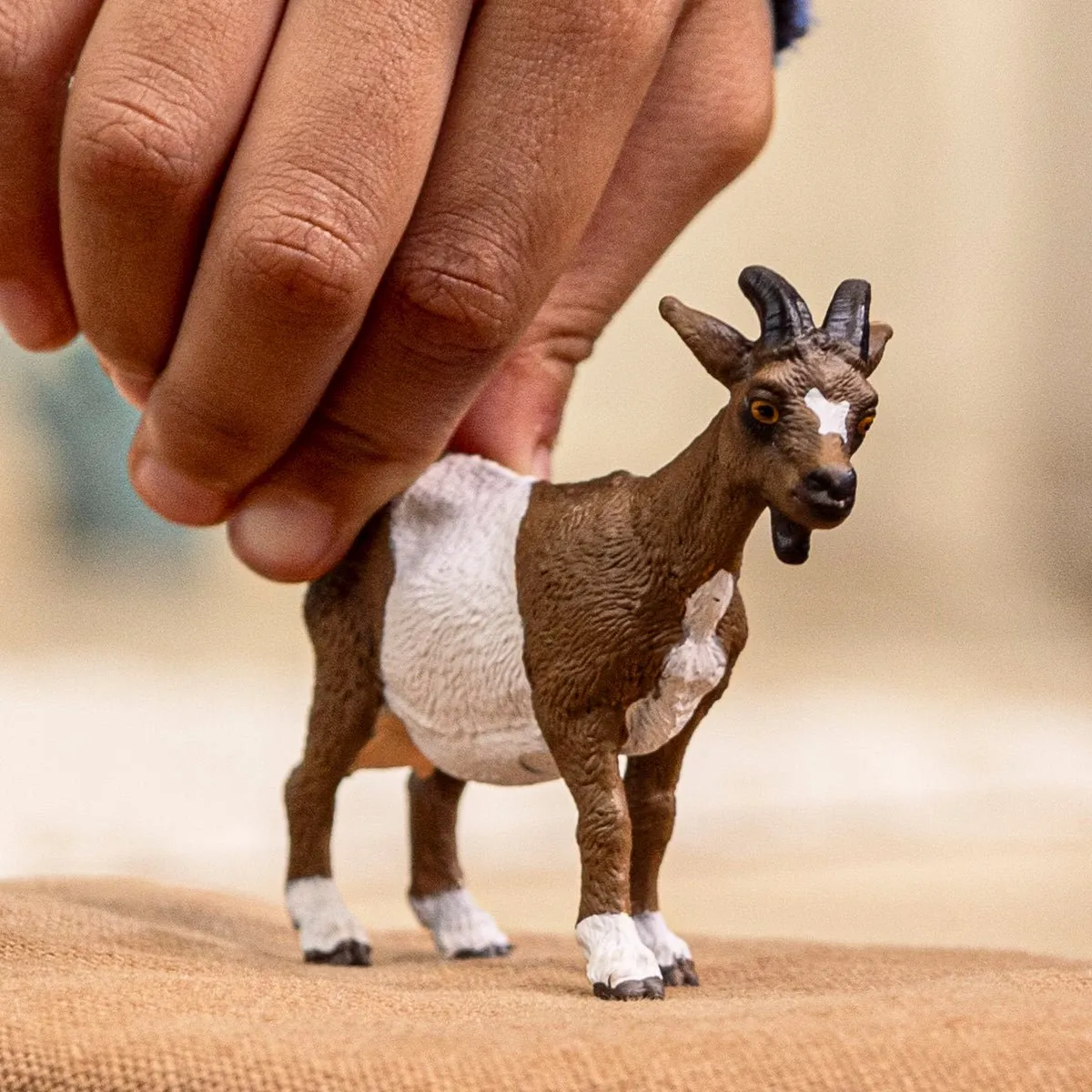 Schleich Farm World Geit 14887 - Meerkleurig