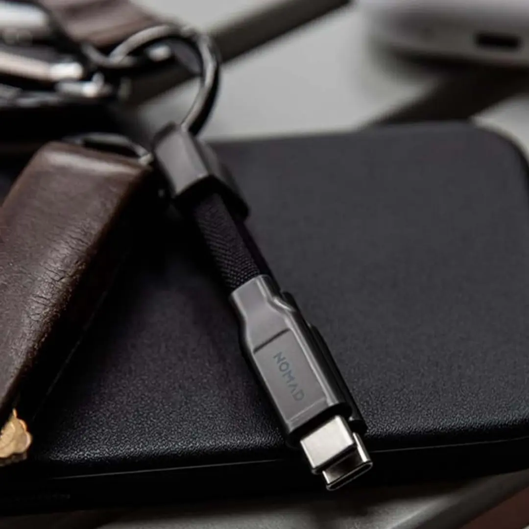 NOMAD Charge Key USB-C Sleutelhanger 240W - 10Gbps - Zwart
