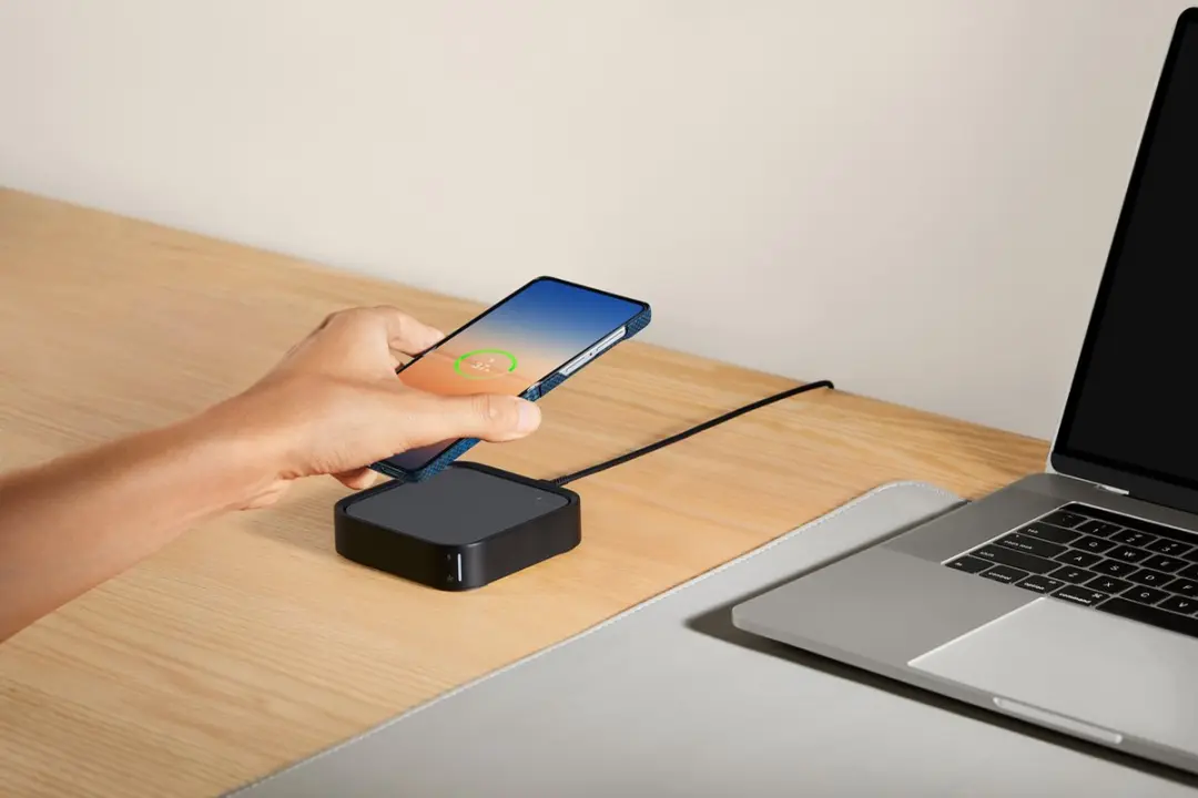 Pitaka Edge Case Samsung Galaxy Z Flip8 FMFLIP8 - MagSafe - Aramidevezel - Moonrise - afbeelding 6 van 6