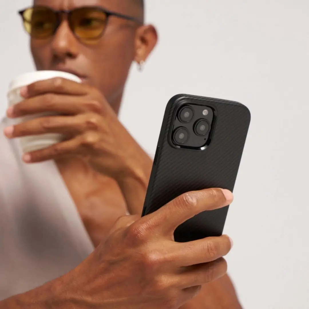 Pitaka MagEZ Pro 4 KI1601PPA Hoesje - iPhone 16 Pro - Zwart